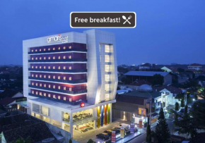 Отель Amaris Hotel Madiun  Madiun
